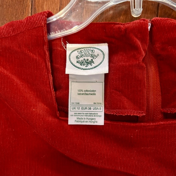 Vintage Laura Ashley Dress Excellent Condition long sleeve corduroy puff pleats - Picture 7 of 7